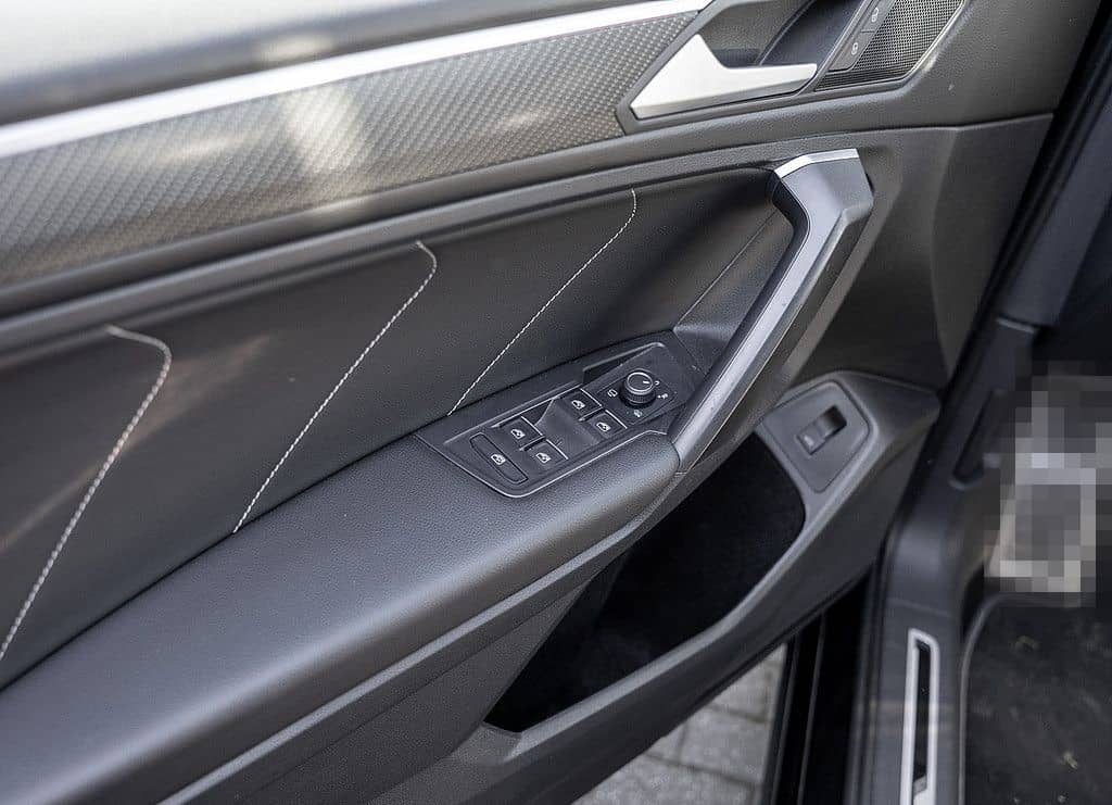 Volkswagen Tiguan Allspace 2.0 TSI R-Line 4M AHK NAVI SHZ foto 13