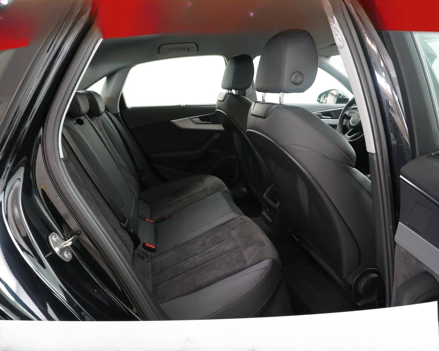 Audi A4 40d S-Tr Advanc Sport LEDER+SHZ+NAV+LED+TEMP+ foto 21