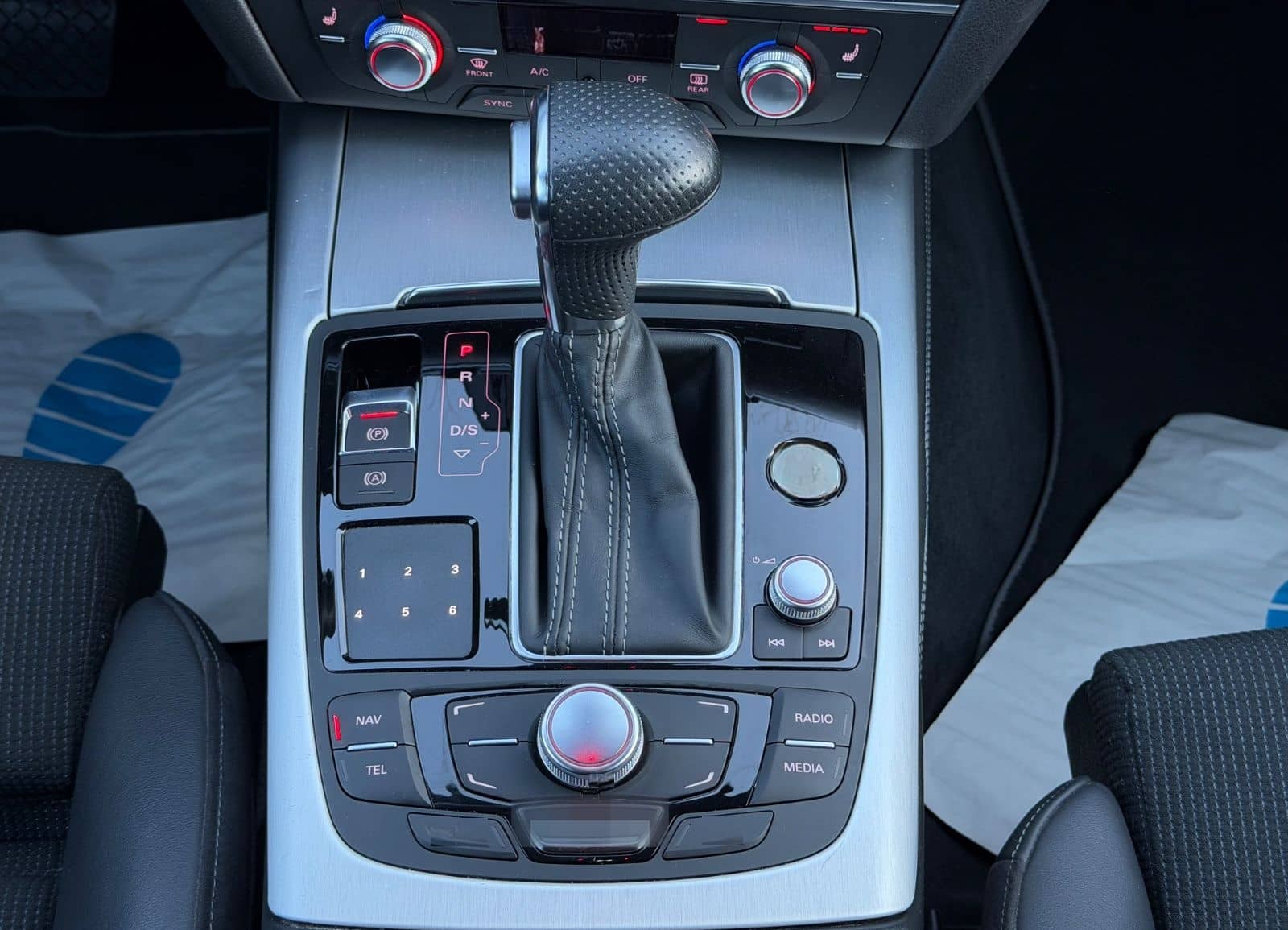 Audi A6 Avant 3.0 TDI quattro/S-LINE/AHK/ACC/SPUR/LED foto 19