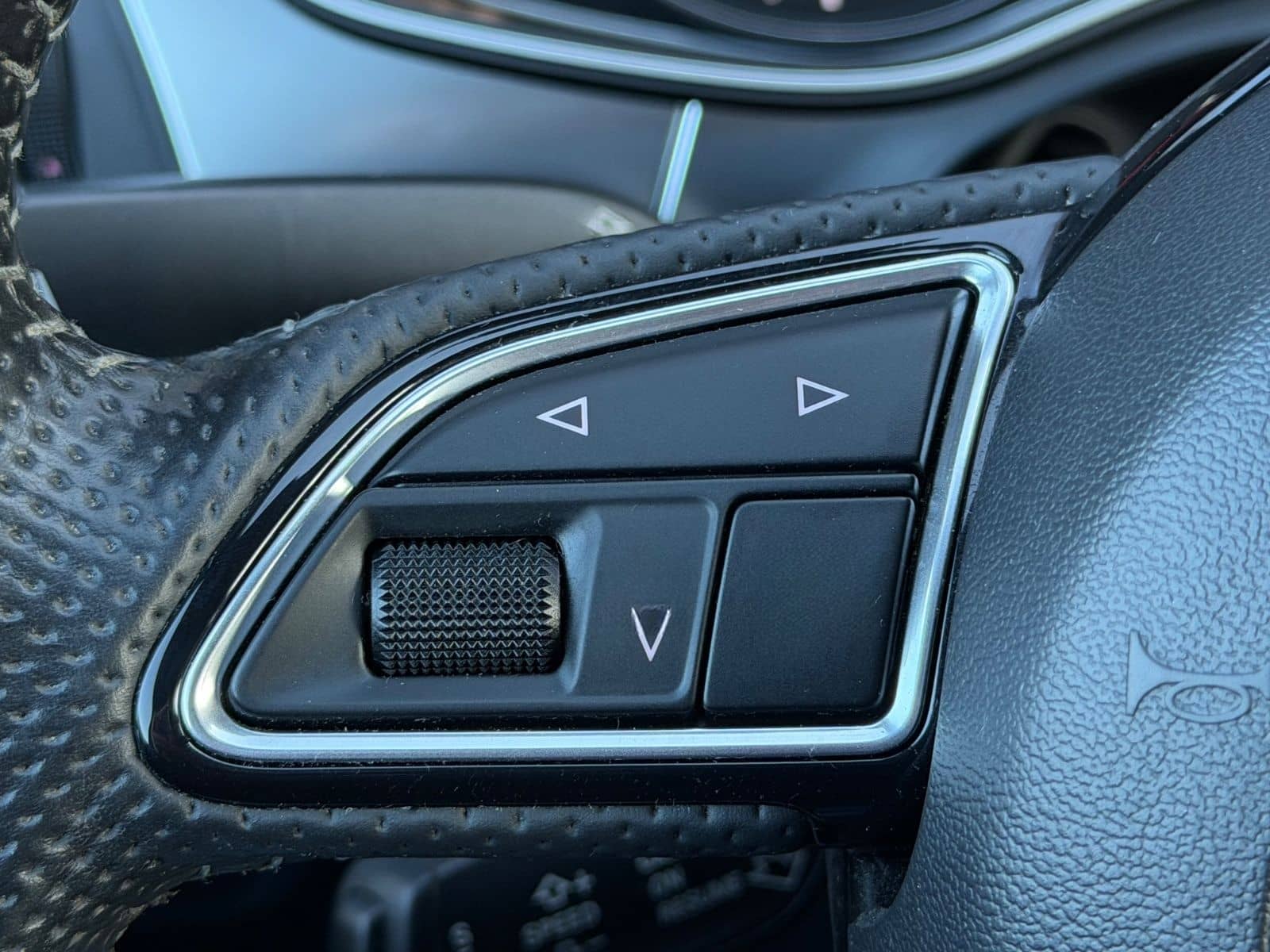 Audi A6 Avant 3.0 TDI quattro/S-LINE/AHK/ACC/SPUR/LED foto 24