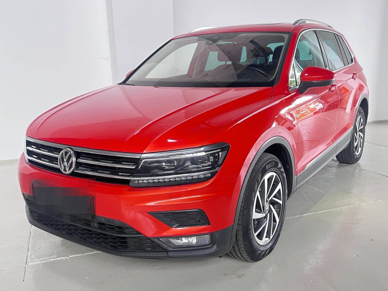 Volkswagen Tiguan Sound 4Motion 2.0 *Head-Up* foto 1