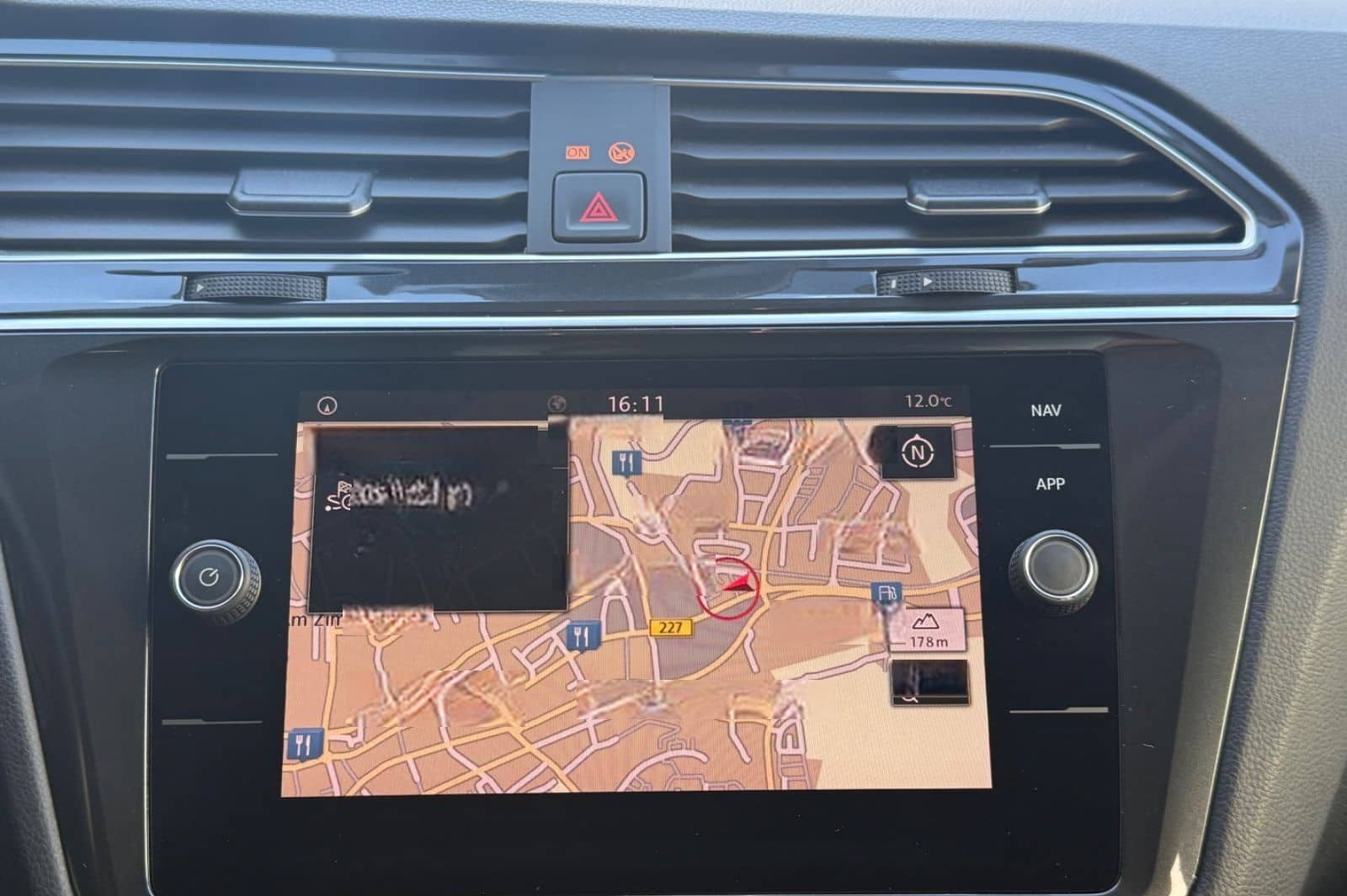 Volkswagen Tiguan Join*Navi*ACC*LED*Erst41000Km*Cam foto 21