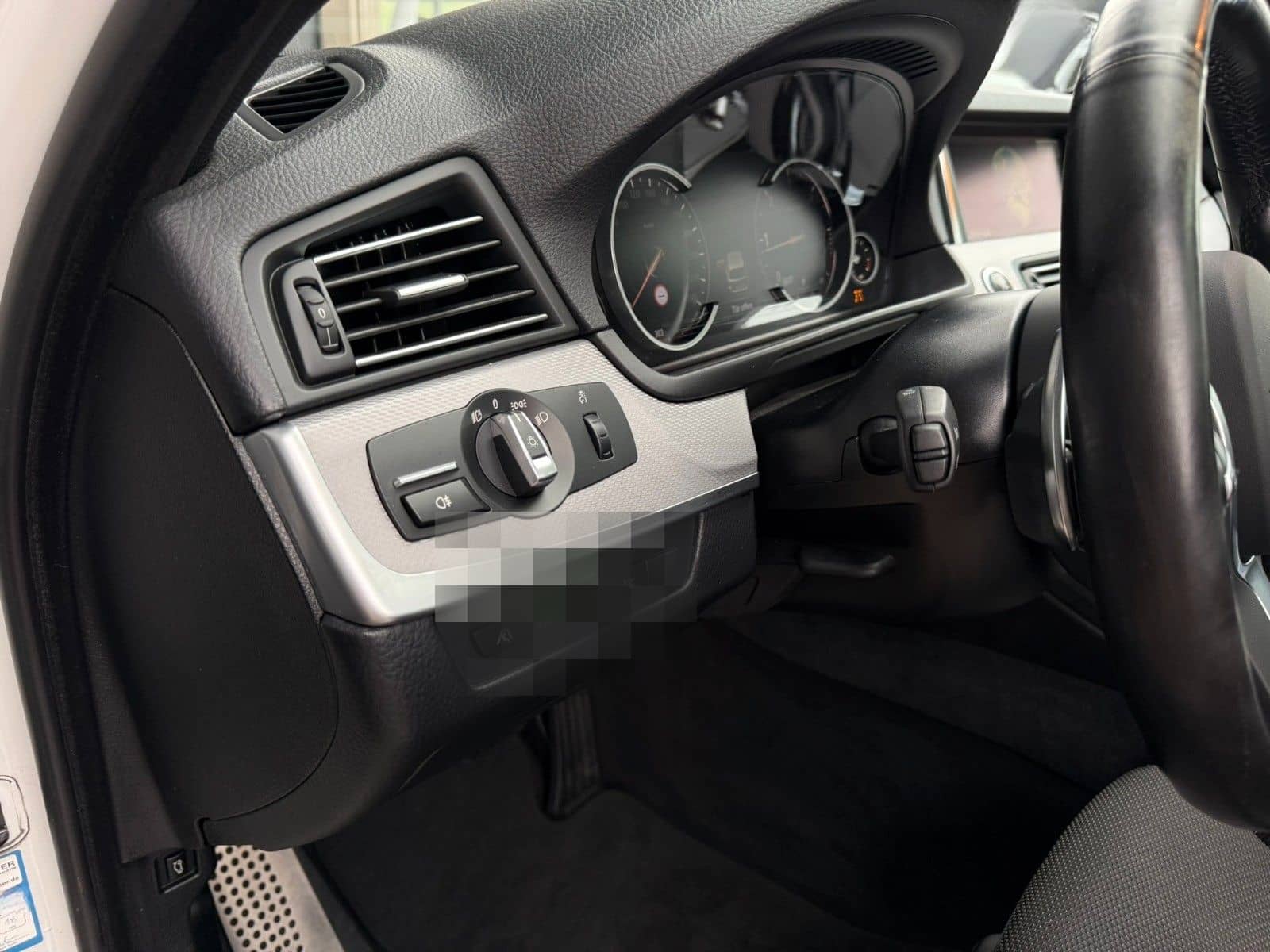 BMW 520 d Touring M Paket *Pano *Virtual *Head up foto 16