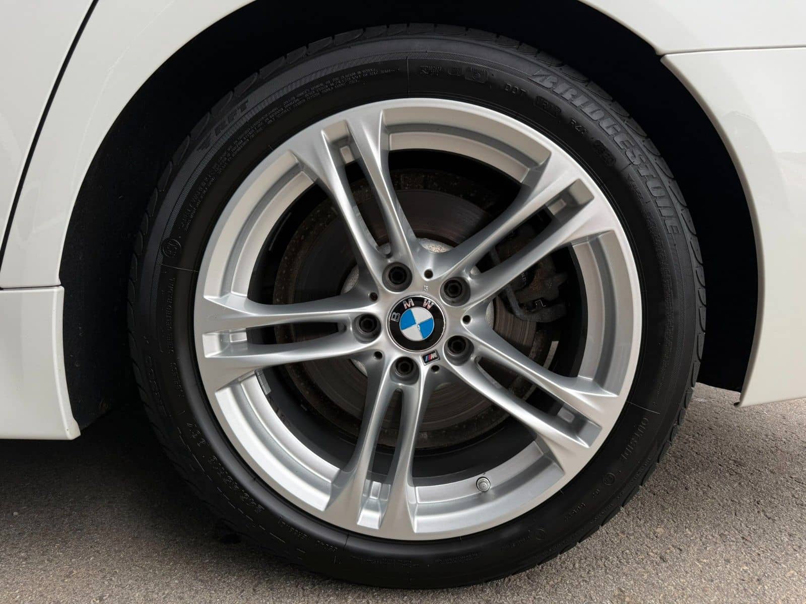 BMW 520 d Touring M Paket *Pano *Virtual *Head up foto 21