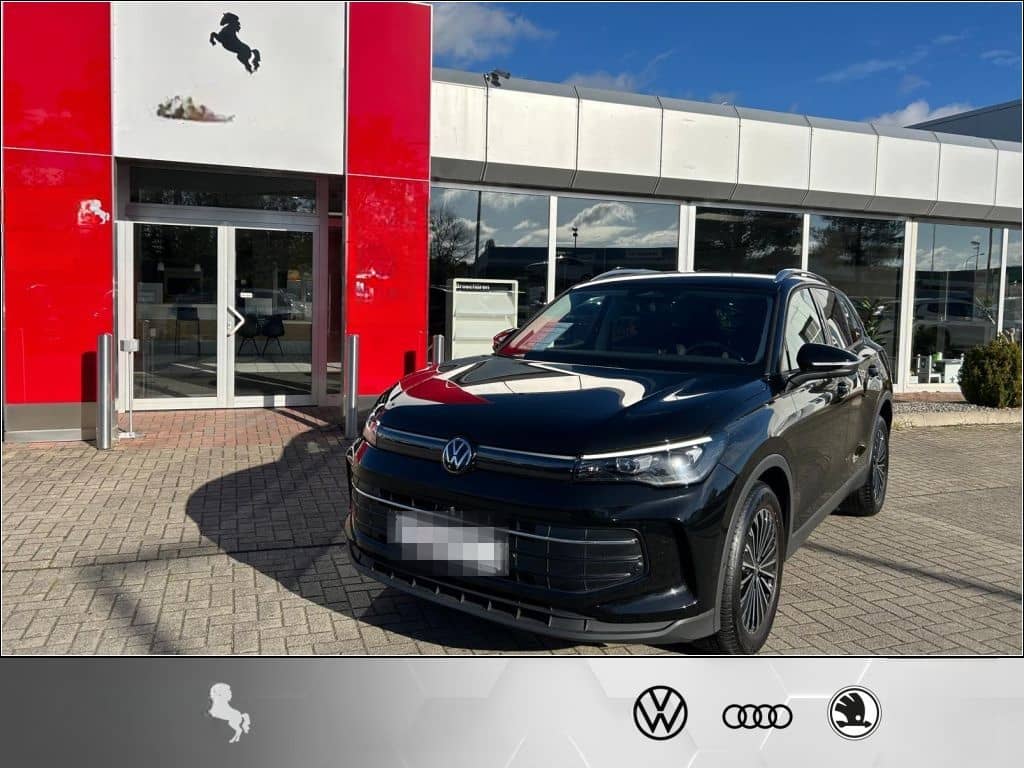 Volkswagen Tiguan 2.0TDI AHK(trailerassist) CarPlay LED*Cam foto 1