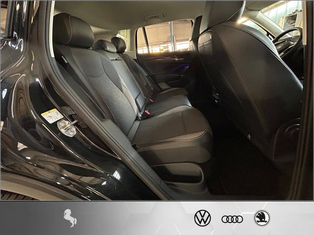 Volkswagen Tiguan 2.0TDI AHK(trailerassist) CarPlay LED*Cam foto 15
