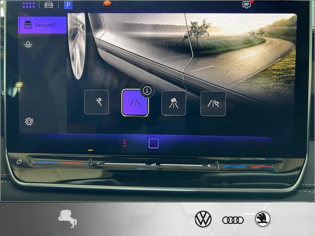 Volkswagen Tiguan 2.0TDI AHK(trailerassist) CarPlay LED*Cam foto 20