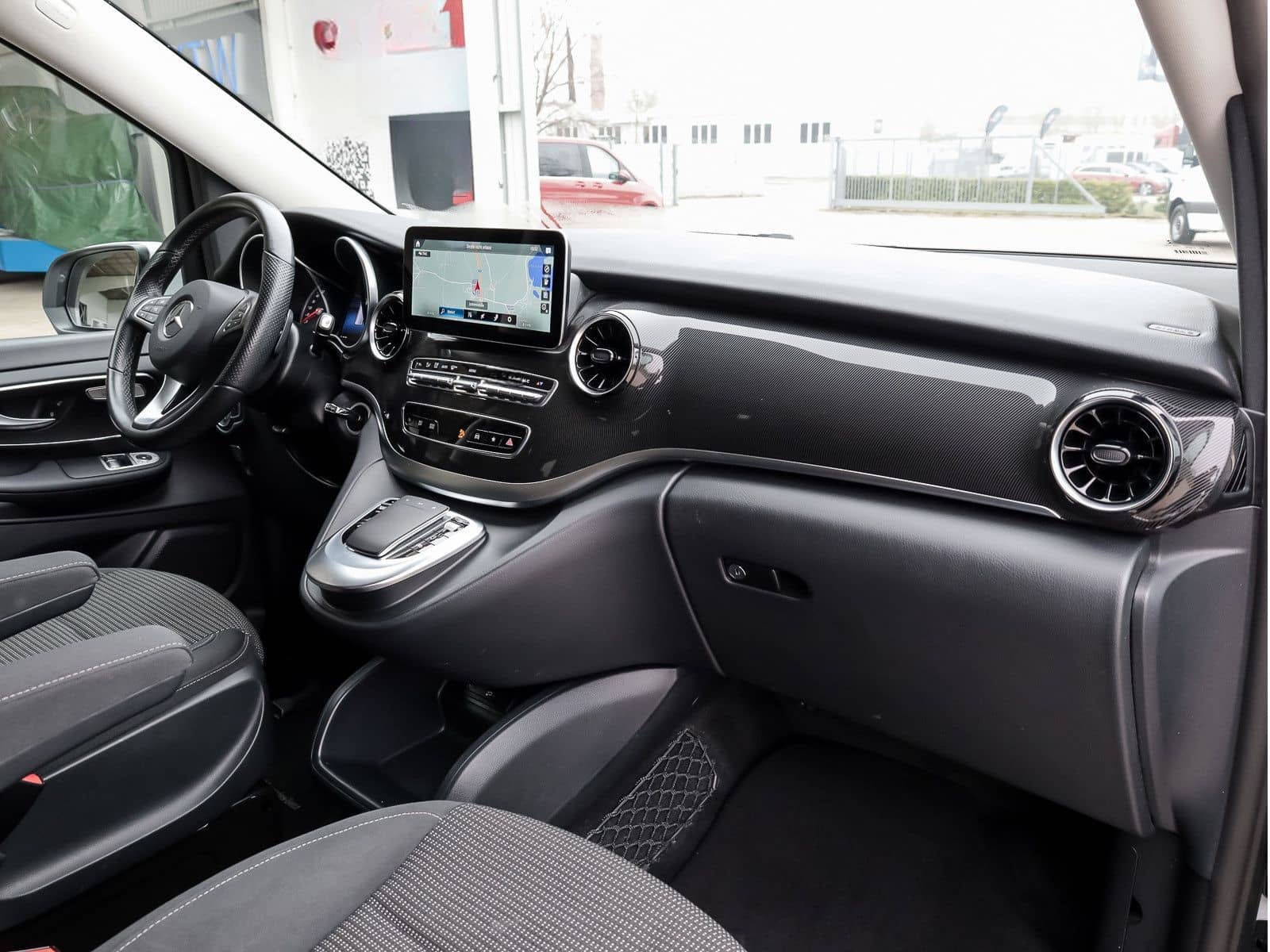 Mercedes-Benz EQV 300 lang,6Sitze,2 el.Schiebetür,Airmatic,LED foto 15