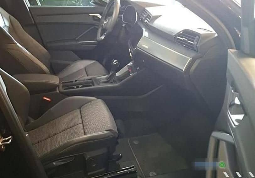 Audi Q3 35 TFSI S tronic S Line Int AHK,Kamera,Smartp foto 6