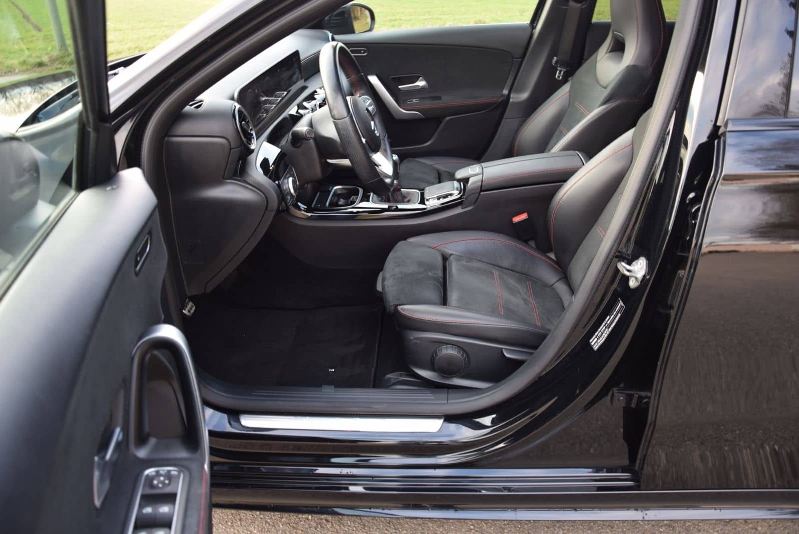 Mercedes-Benz A 200 AMG LINE/PANO/SPURAS./SONNENDACH foto 20