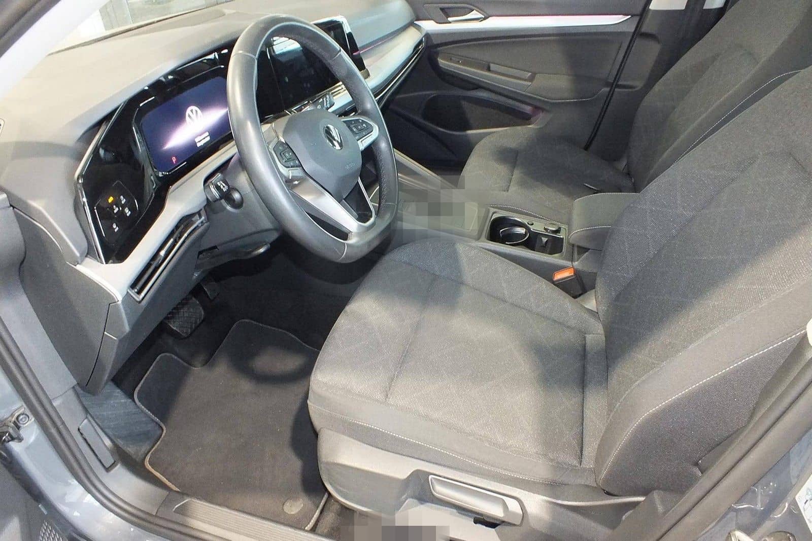 Volkswagen Golf VIII Variant eTSI Life DSG LED AHK Navi AID foto 3