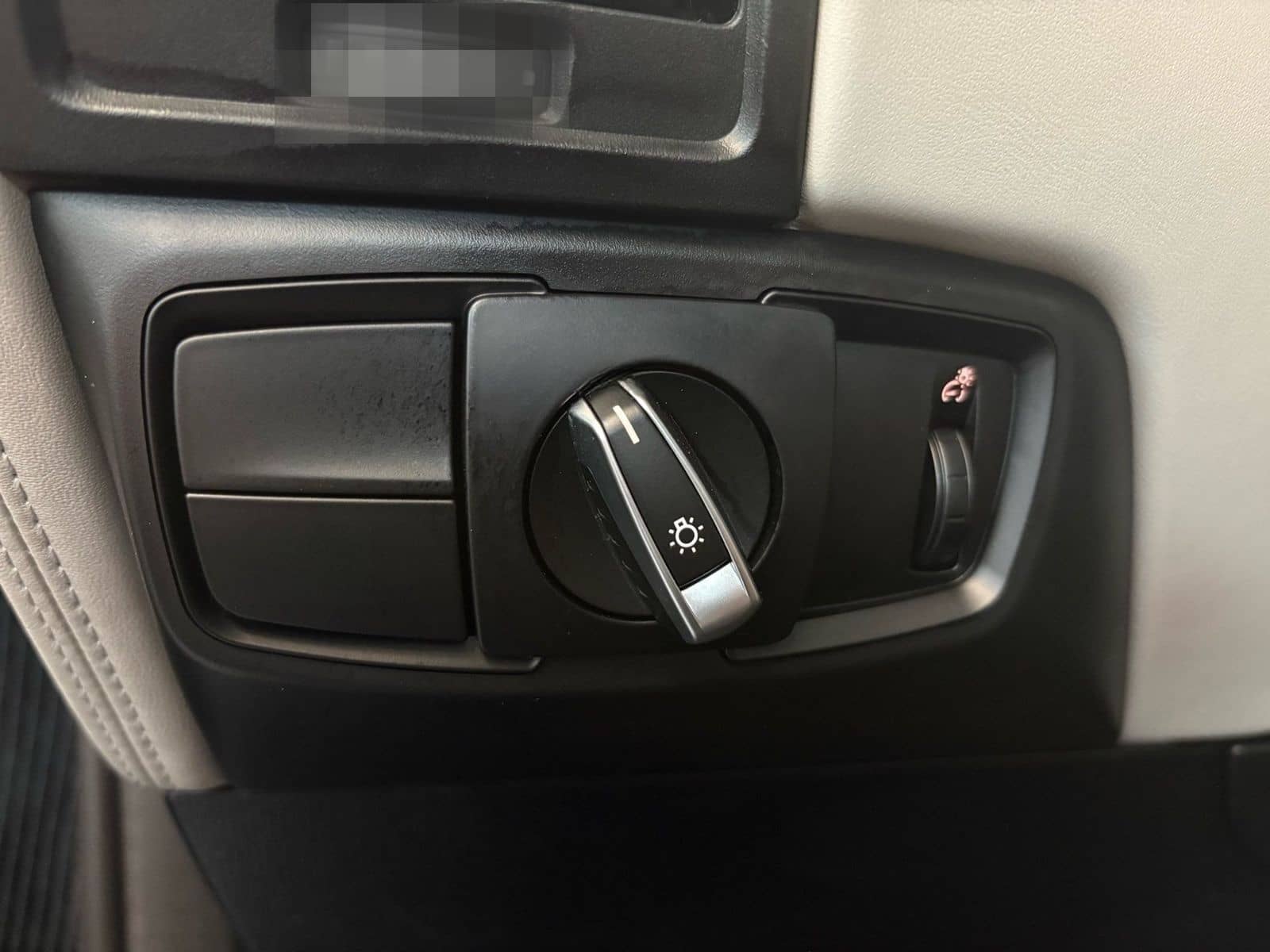 BMW i3 DA+ PA RFK H/K AdapLED PDC Navi Prof. 19" LMR foto 19