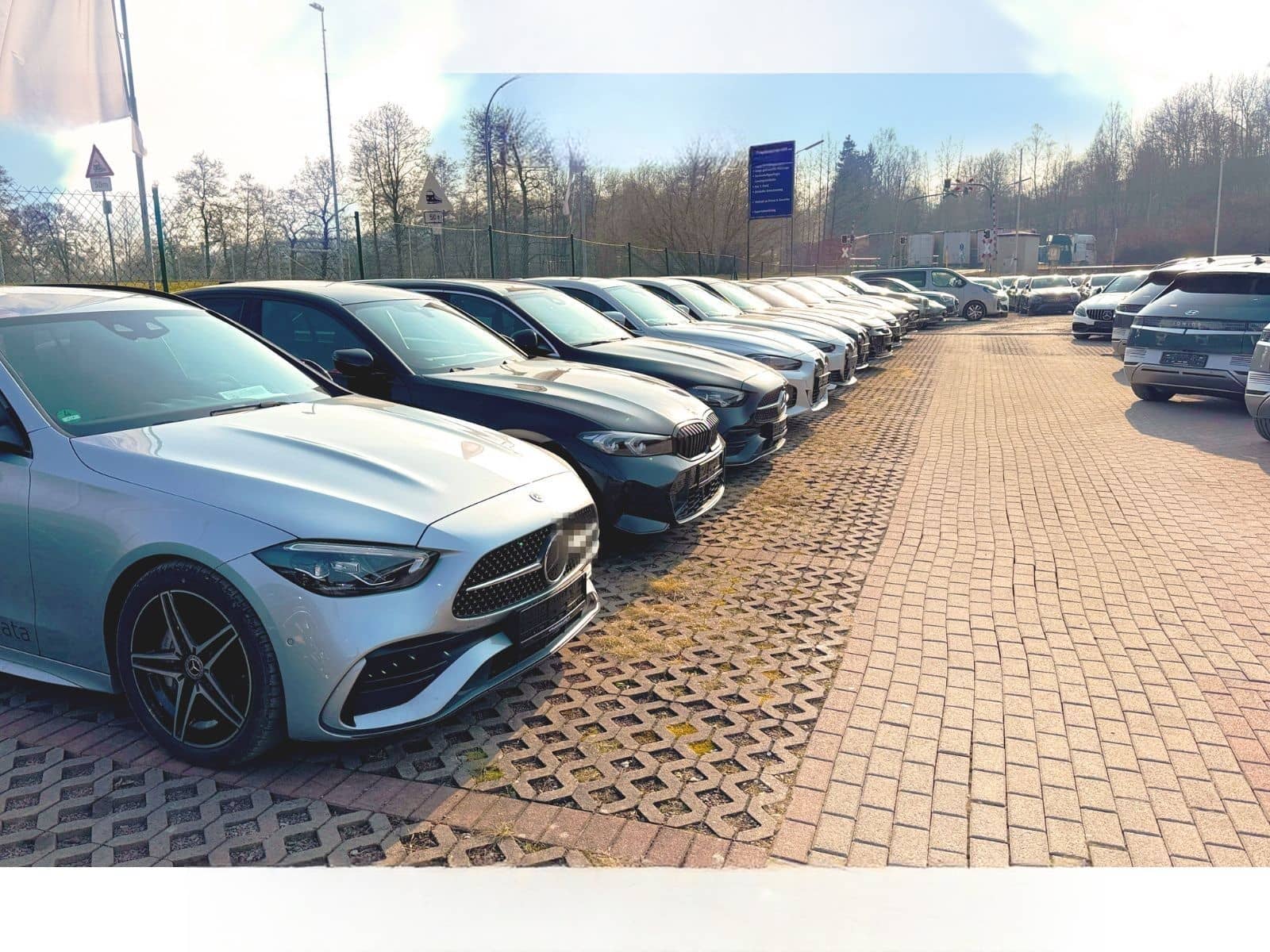 Volkswagen ID.4 Pro Performance ACC Pano Amb 360° SiHz elHK foto 15