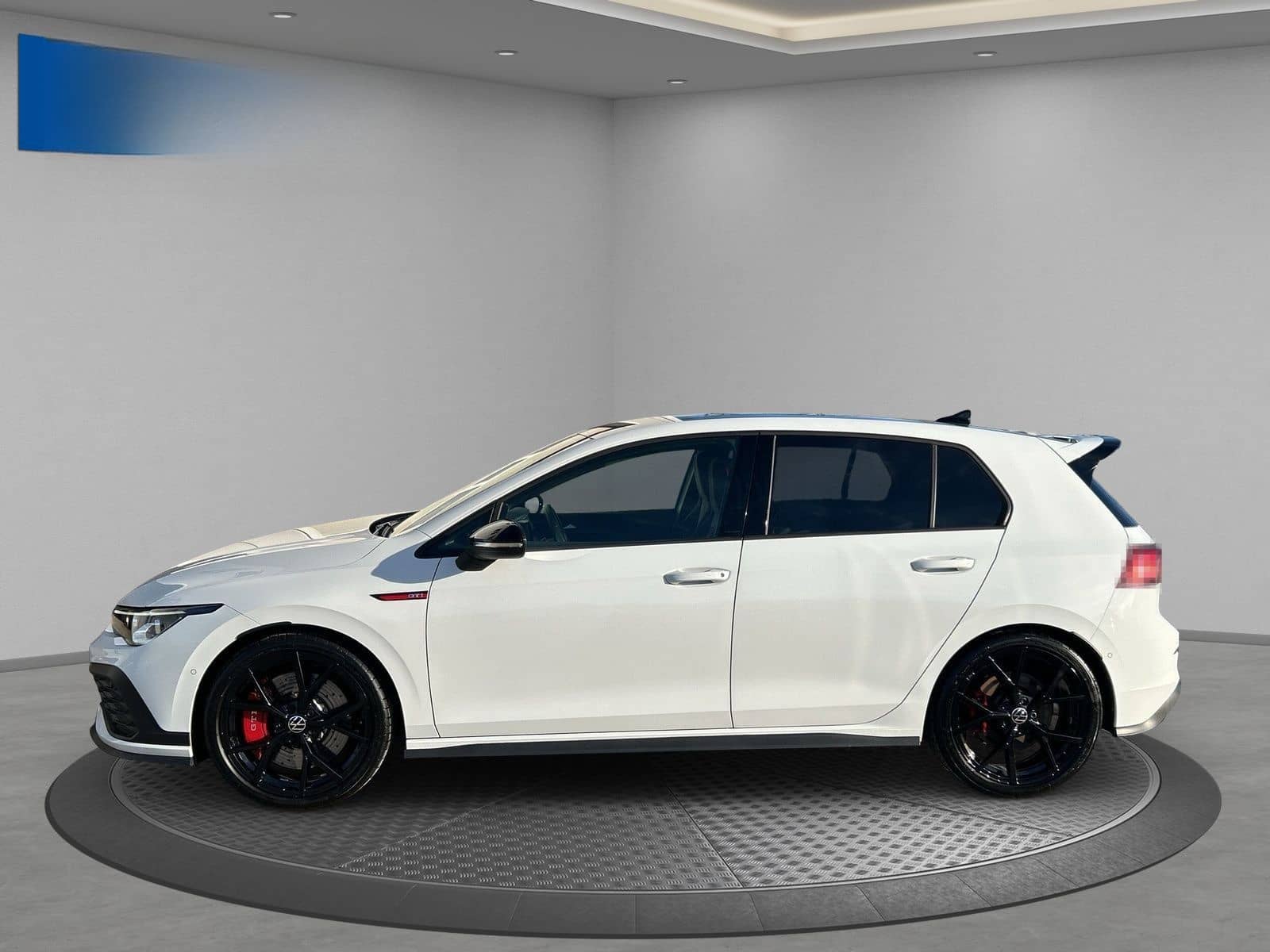 Volkswagen Golf VIII GTI Clubsport 2.0 TSI DSG+MATRIX+NAVI foto 2