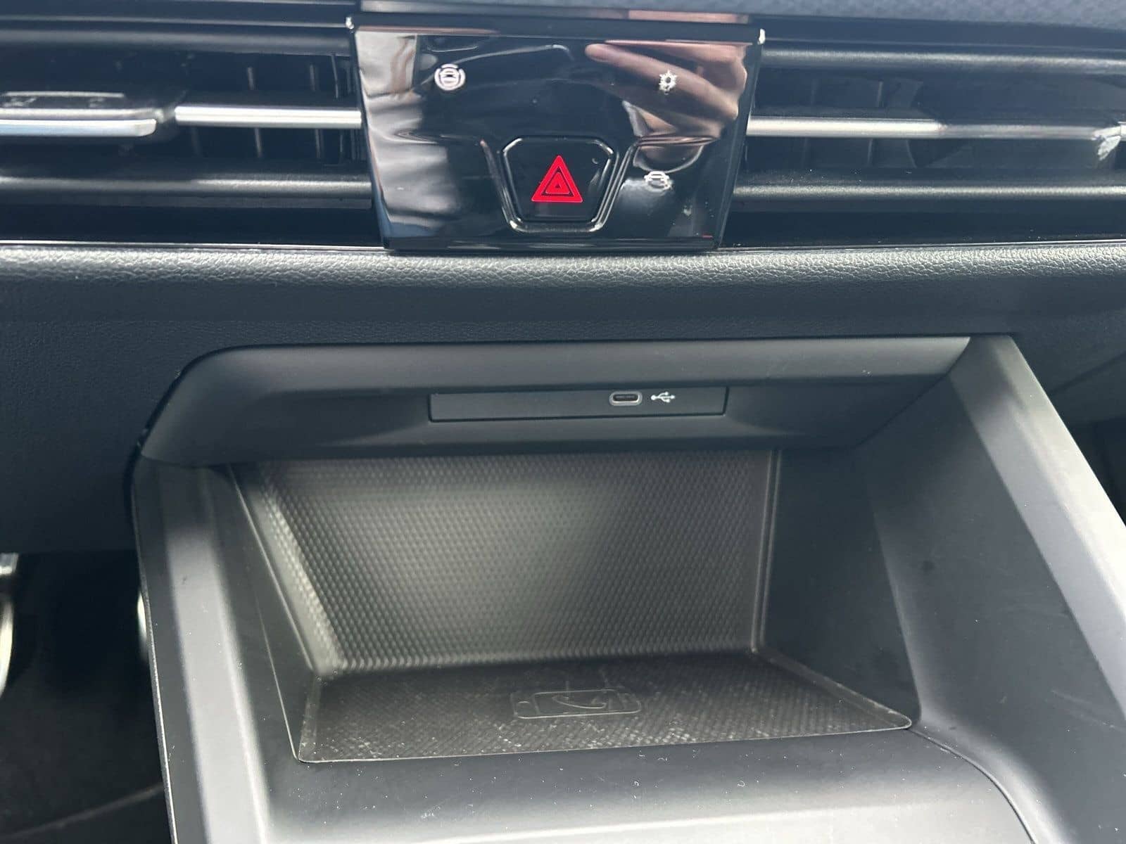 Volkswagen Golf VIII Variant 2.0 TDI Active LED+NAVI+ACC foto 16