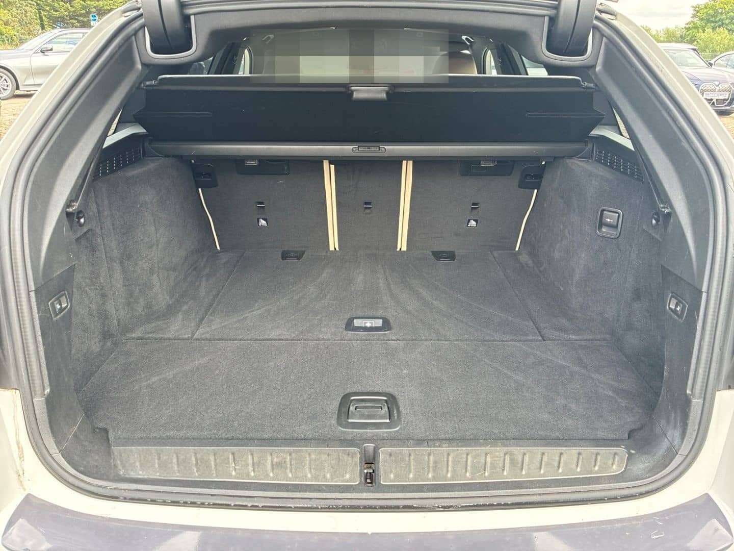 BMW 530 i Touring M-SPORT LASER HUD HIFI KOMFZGNG RF foto 13