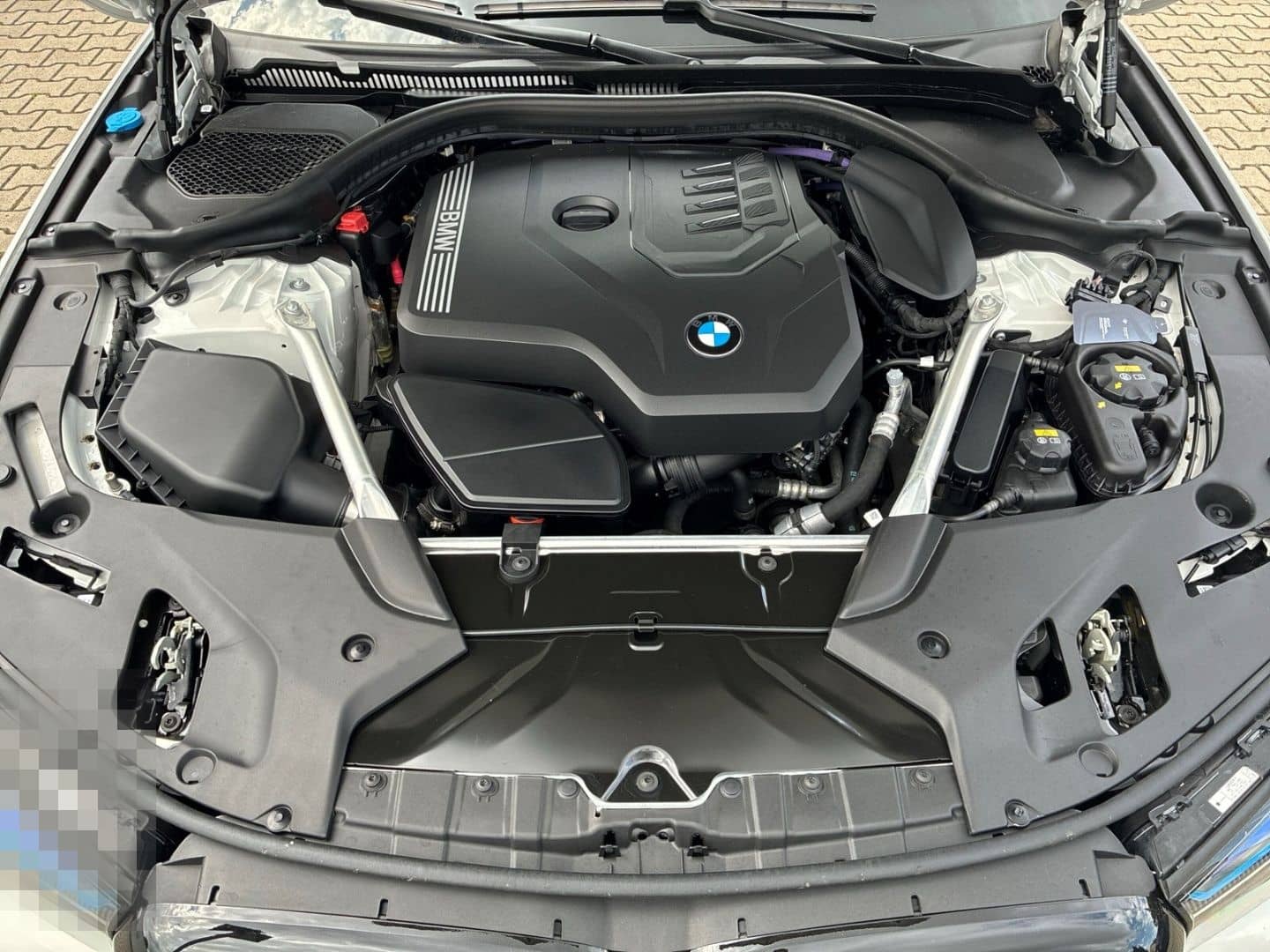 BMW 530 i Touring M-SPORT LASER HUD HIFI KOMFZGNG RF foto 14