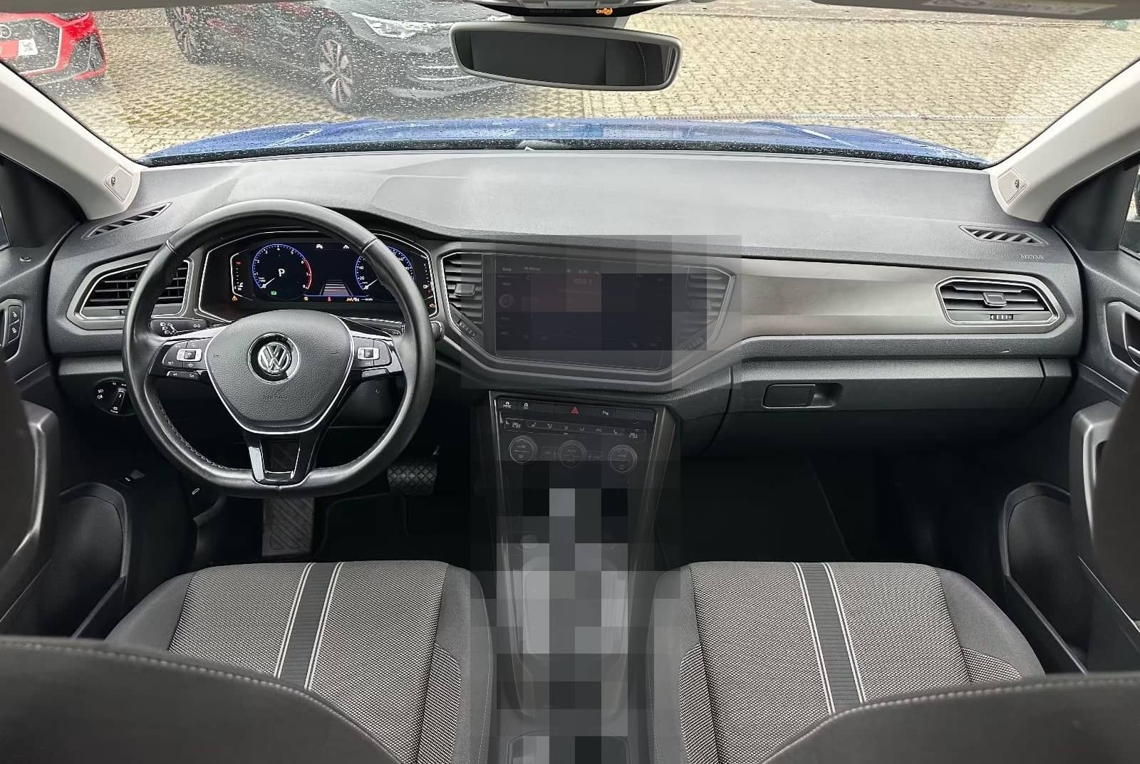 Volkswagen T-Roc 1,5 R-Line 1.HAND Virt KEY 19" ACC CarPlay foto 11