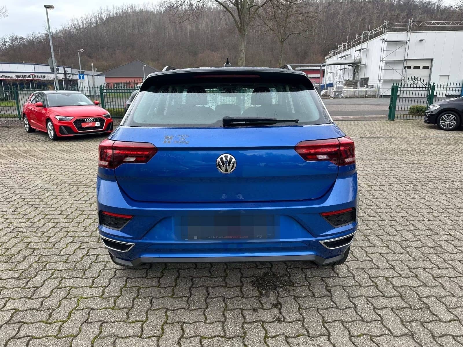 Volkswagen T-Roc 1,5 R-Line 1.HAND Virt KEY 19" ACC CarPlay foto 6