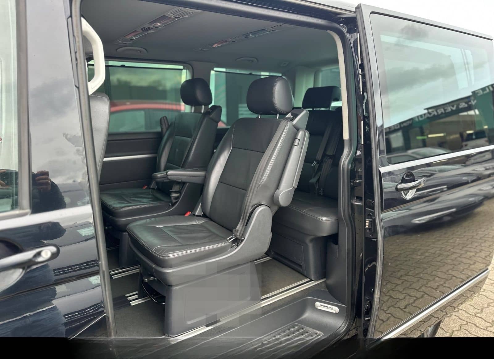 Volkswagen T5 Multivan 2,0TDI HIGHLINE/DSG/NAVI/AHK/LEDER foto 10