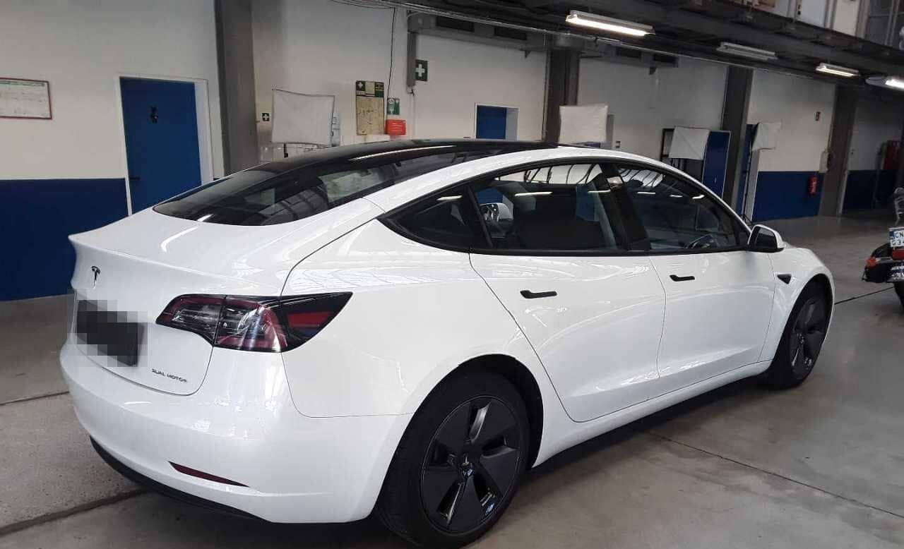 Tesla Model 3 Long Range 79 kWh Facelift Dual Motor EA foto 2