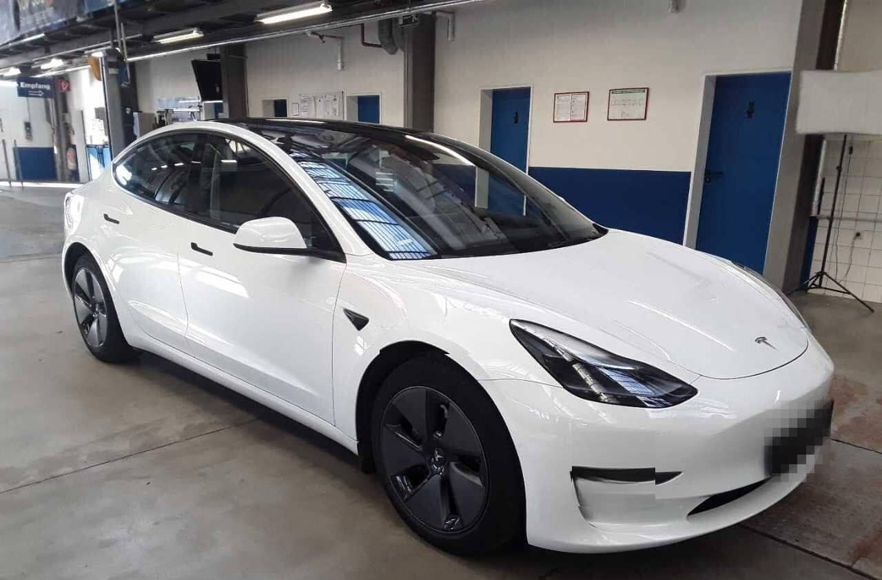 Tesla Model 3 Long Range 79 kWh Facelift Dual Motor EA foto 3