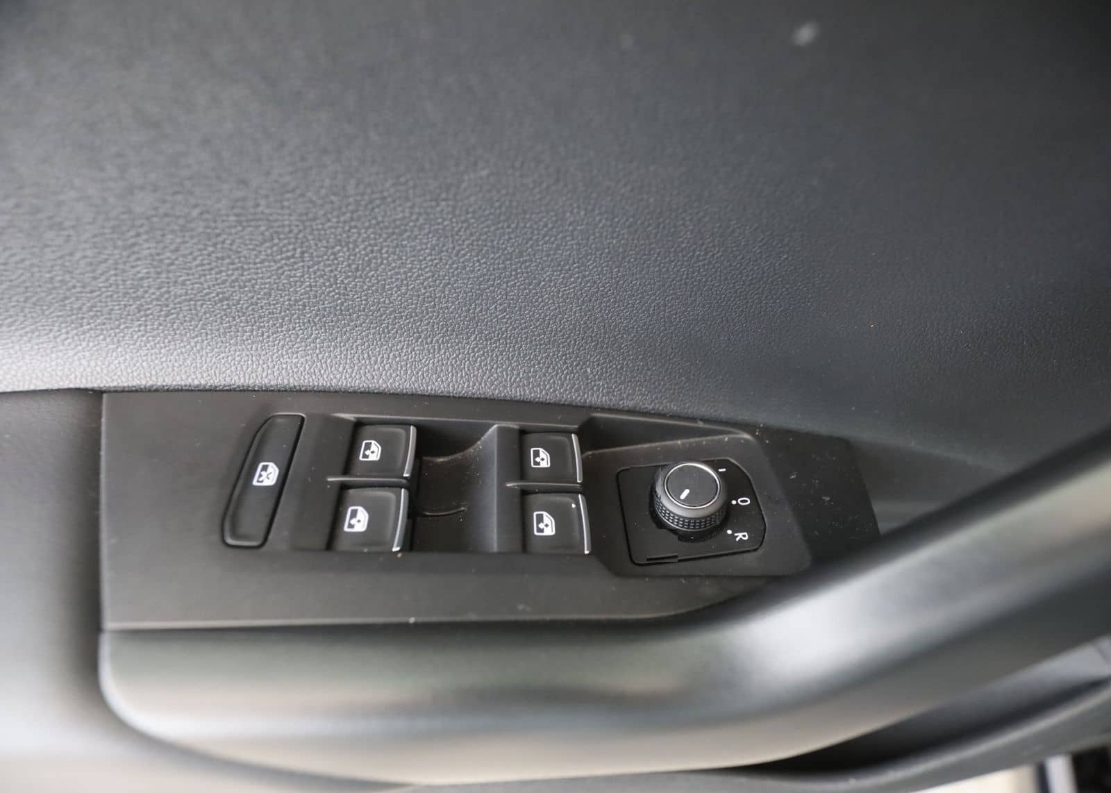 Volkswagen Polo 1.0 TSI Goal ACC+LED+PDC+Navi+SHZ+AppleCar foto 16