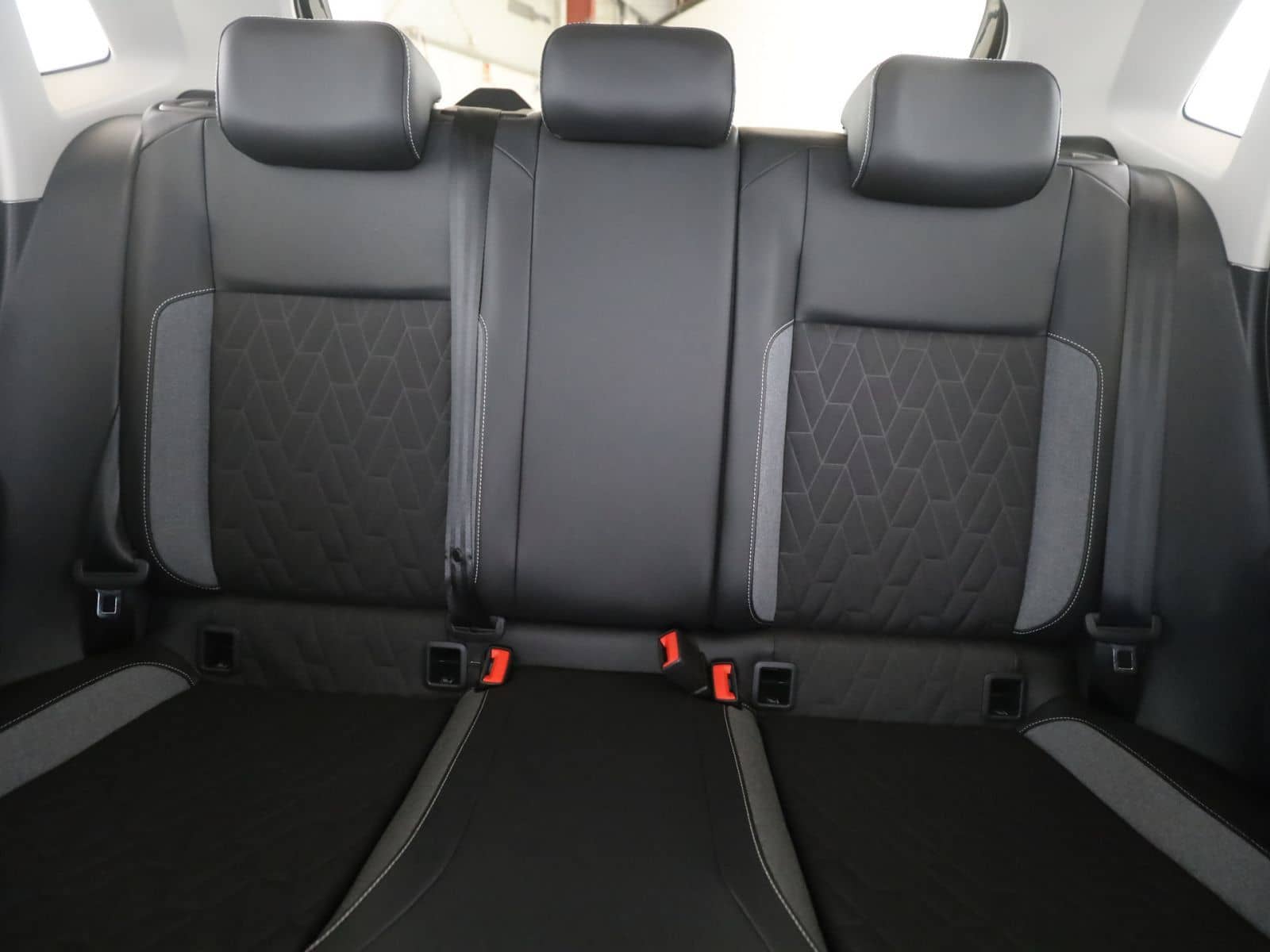 Volkswagen Polo 1.0 TSI Goal ACC+LED+PDC+Navi+SHZ+AppleCar foto 17