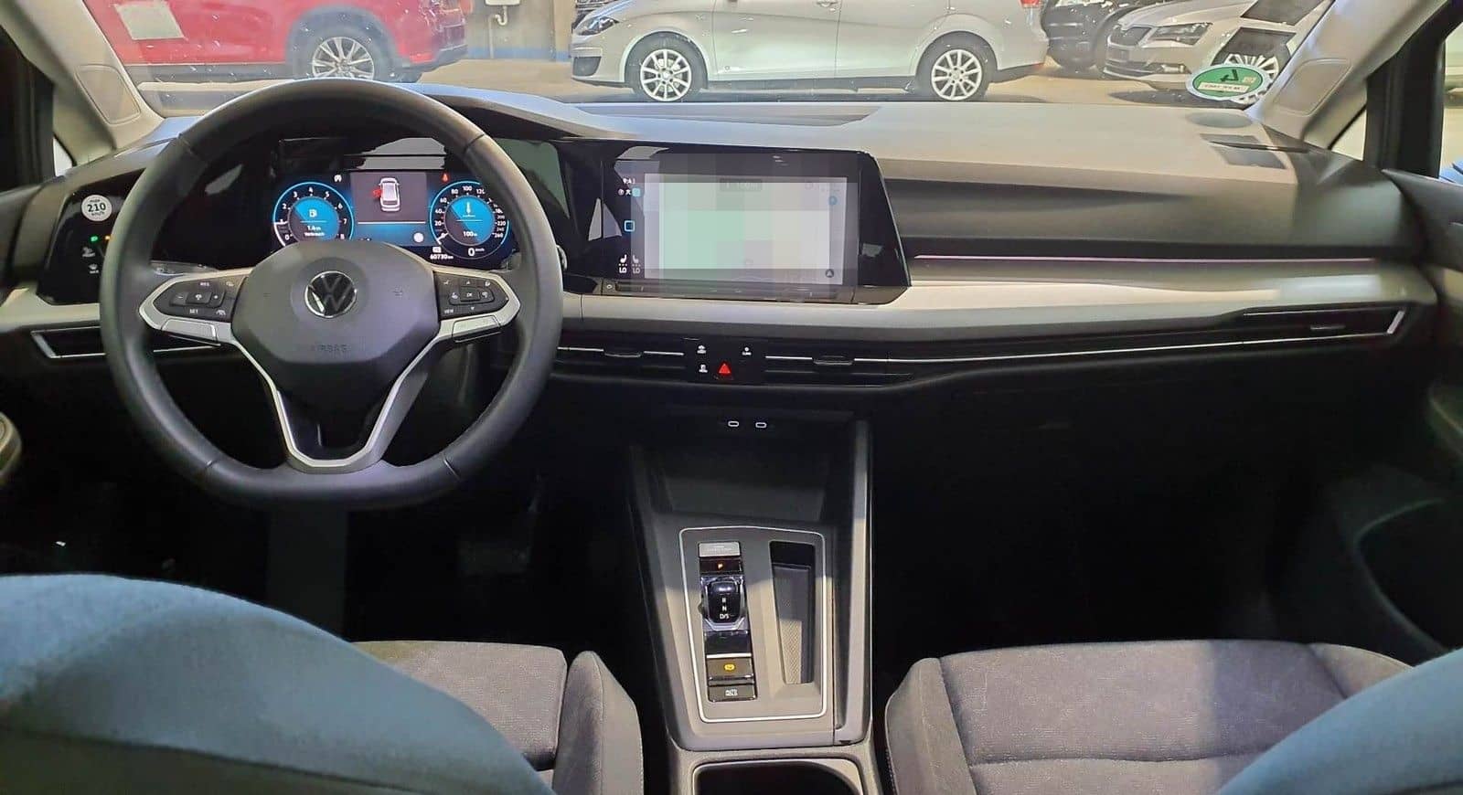 Volkswagen Golf VIII Variant Life eTSI NAVI/LED/AHK/PANO/AC foto 7