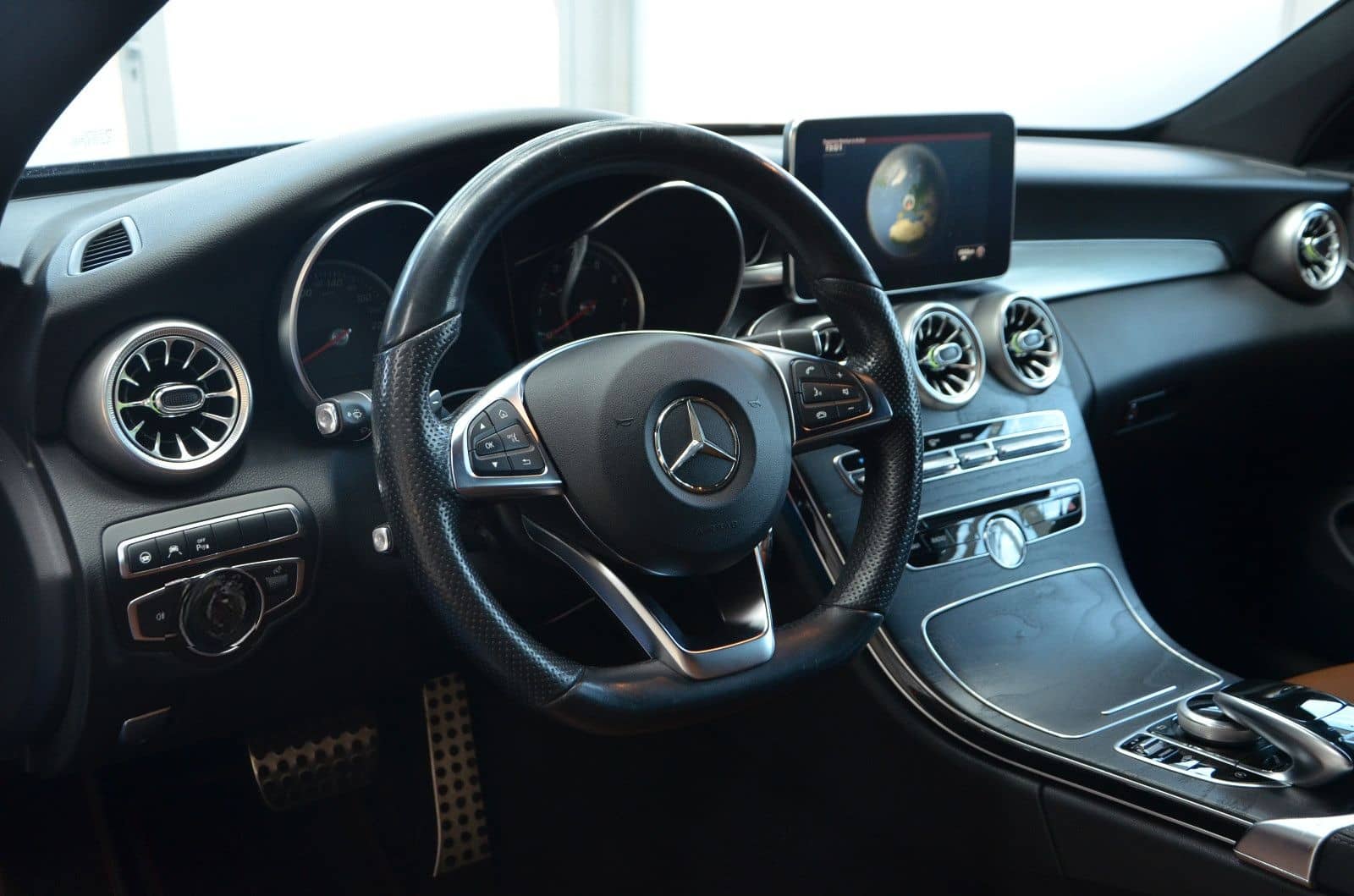 Mercedes-Benz C 300 Coupe *AMG LINE*STERNENHIMMEL*19"LM*NAVI foto 10