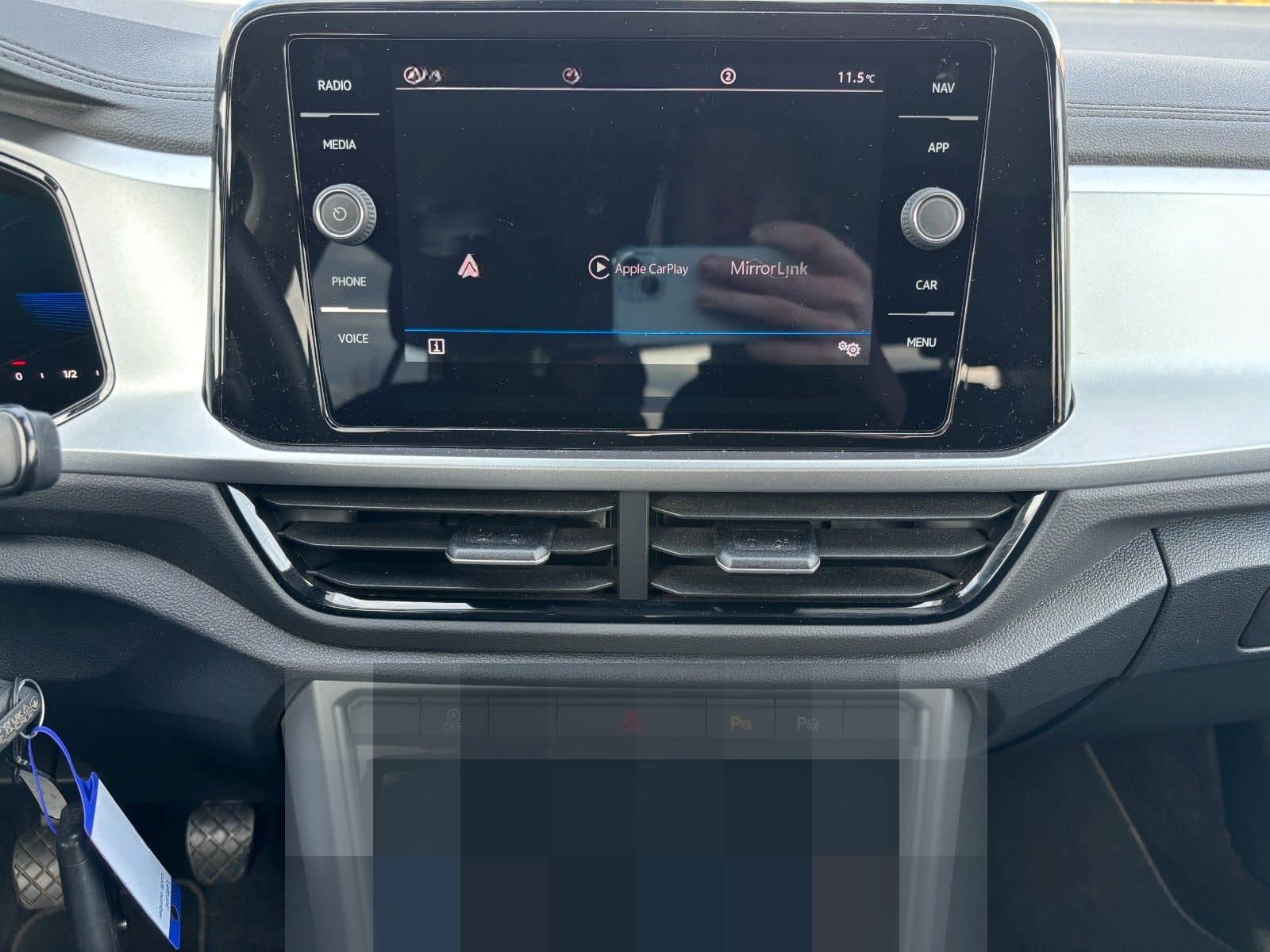 Volkswagen T-Roc Life AHK NAVI SHZ SPUR foto 13