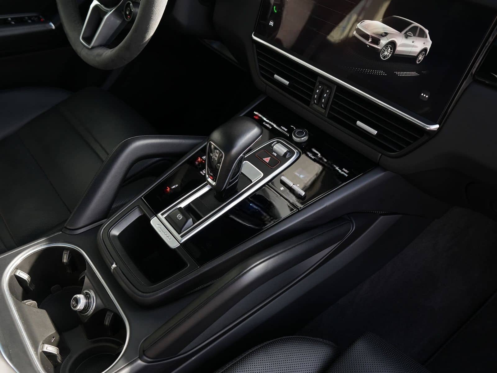 Porsche E-Hybrid Coupé SPORTDESIGN-PAKET-SPORTABGAS.-22" foto 24