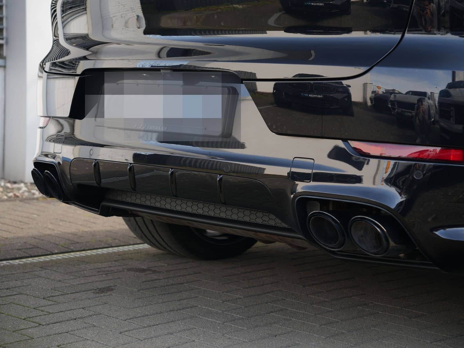 Porsche E-Hybrid Coupé SPORTDESIGN-PAKET-SPORTABGAS.-22" foto 10