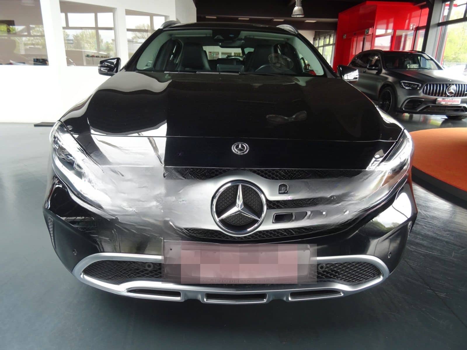 Mercedes-Benz GLA 200 Urban/ Autom./ Navi/ LED/ PDC/ AHK/ Pano foto 5