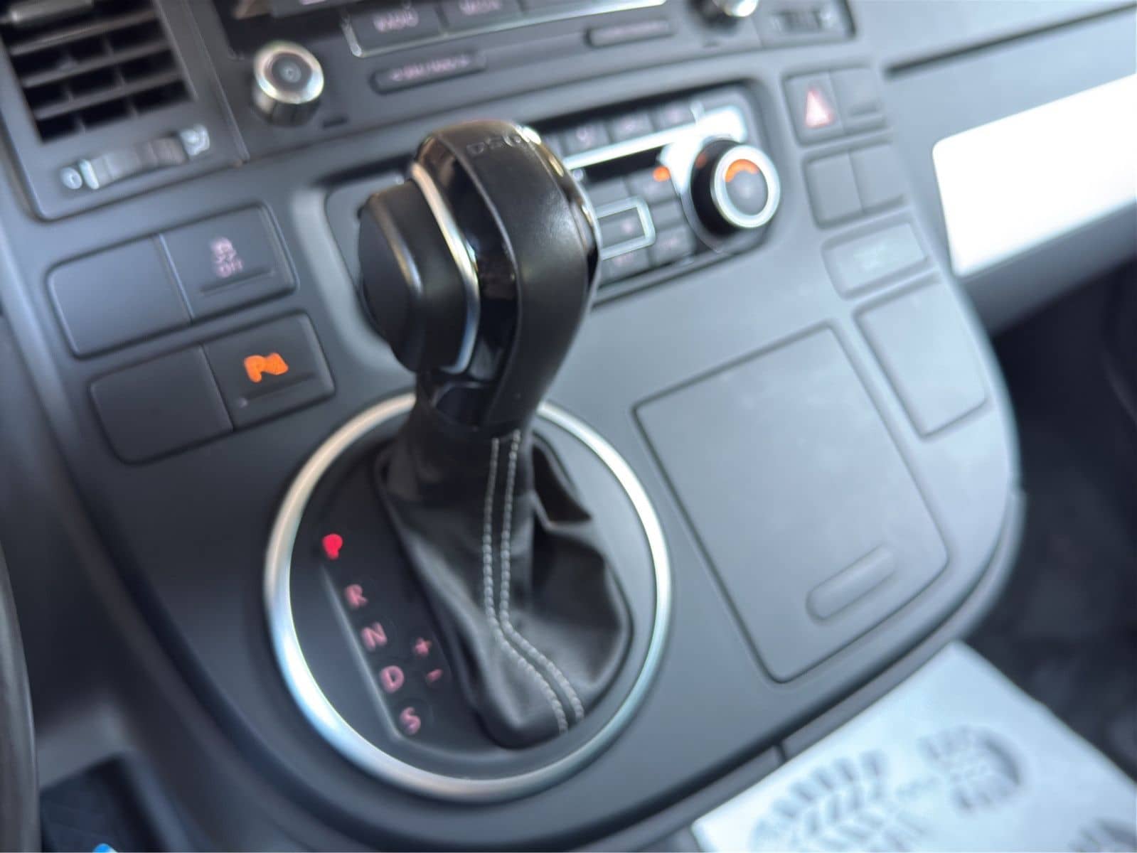 Volkswagen T5 2,0TDI Mulitvan Match+AUTOM.+7.SITZER+AHK+PDC foto 21