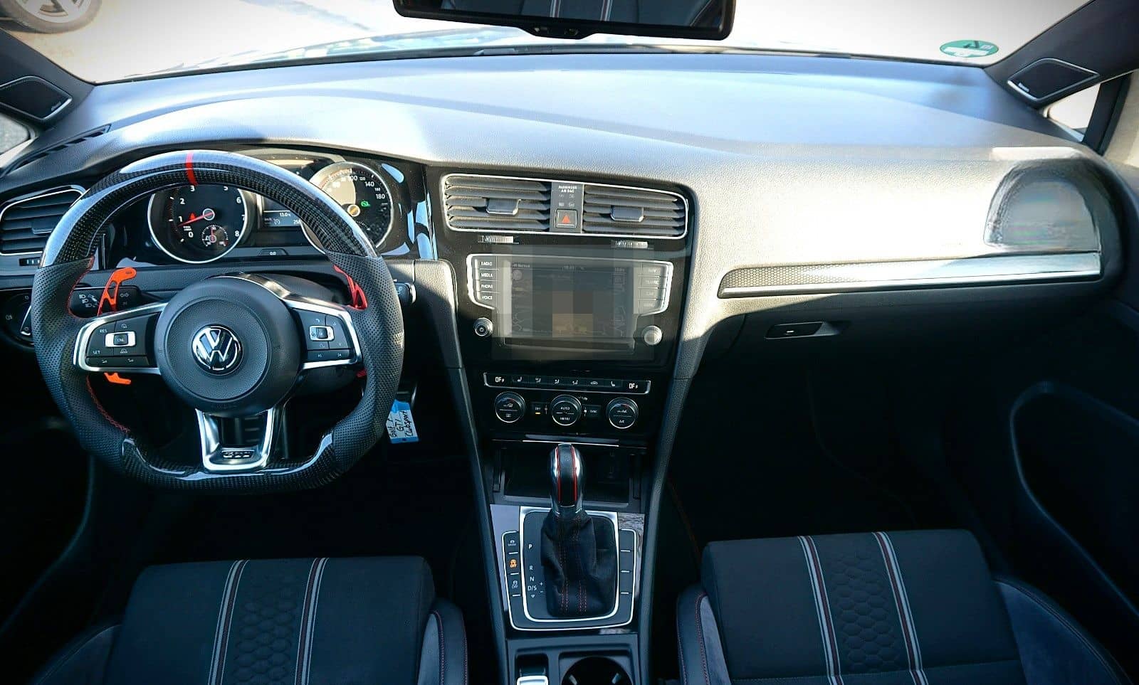 Volkswagen Golf VII Lim. GTI Clubsport / Recaro / Pano/ DCC foto 15