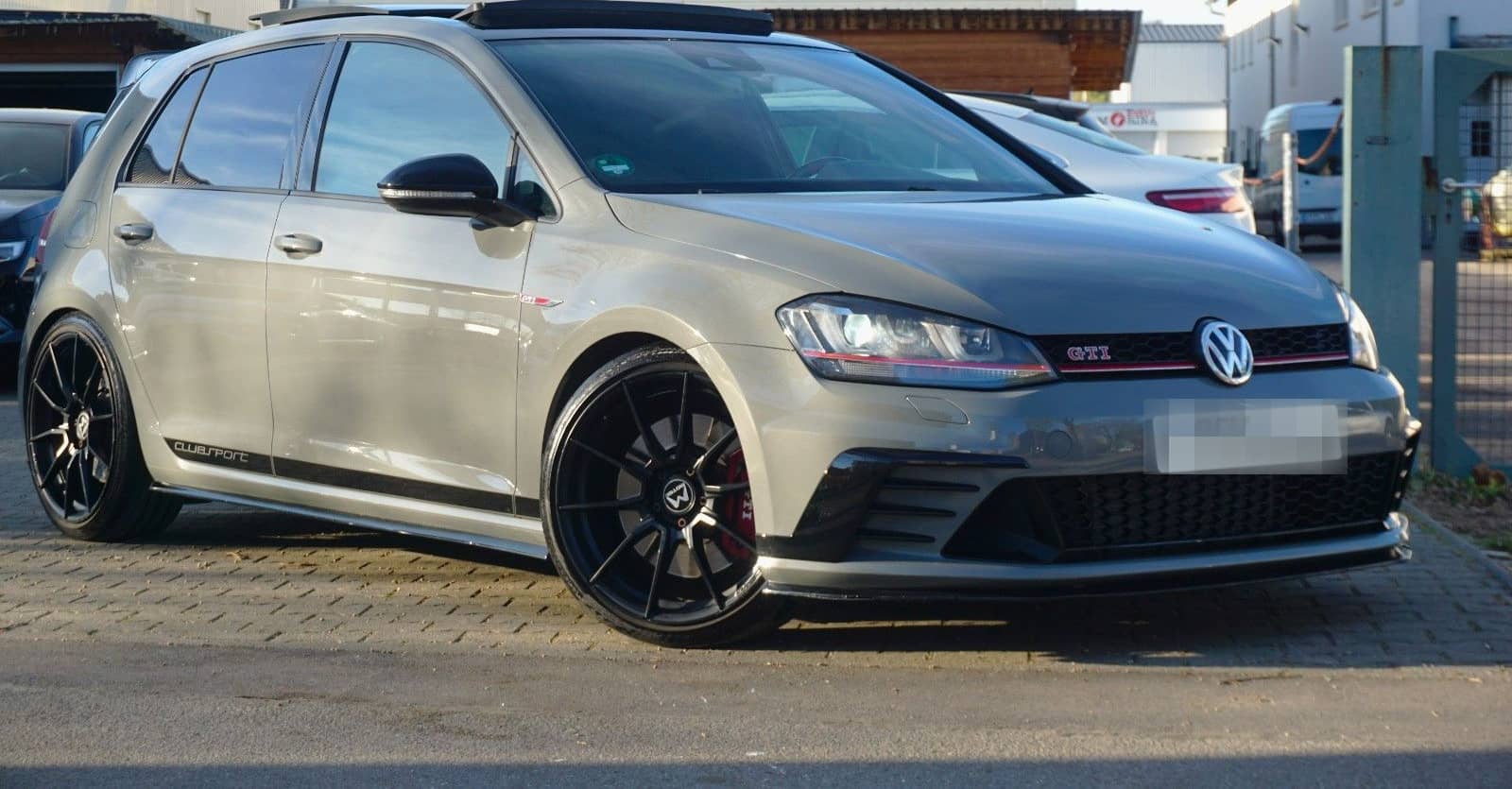Volkswagen Golf VII Lim. GTI Clubsport / Recaro / Pano/ DCC foto 17