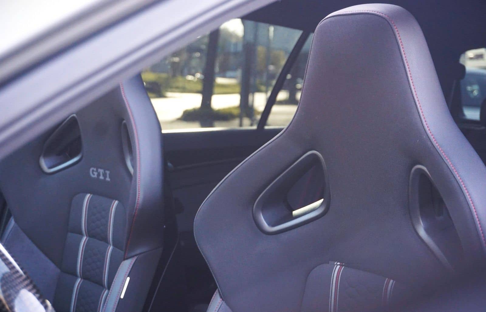 Volkswagen Golf VII Lim. GTI Clubsport / Recaro / Pano/ DCC foto 8