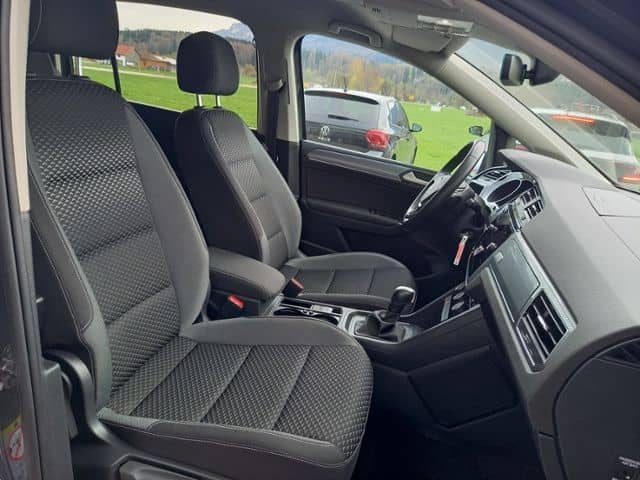 Volkswagen Touran Active AHK NAVI ACC PDC SHZ foto 13