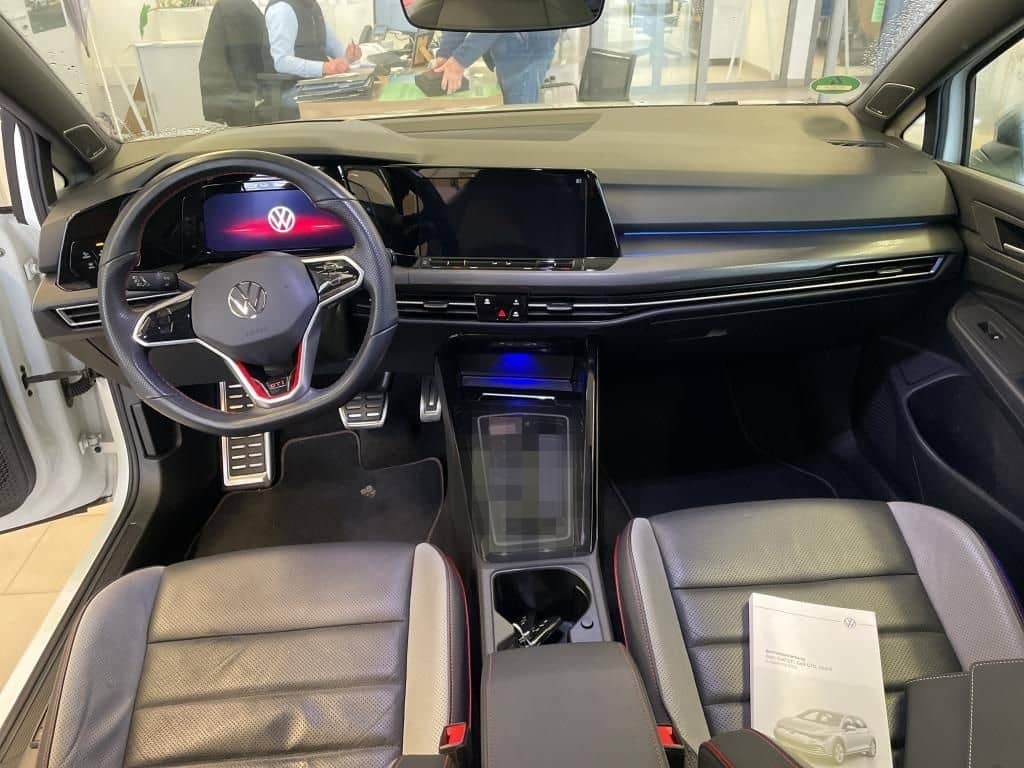 Volkswagen Golf GTI Clubsport Black Style 2.0TSI 310,-ohne foto 5