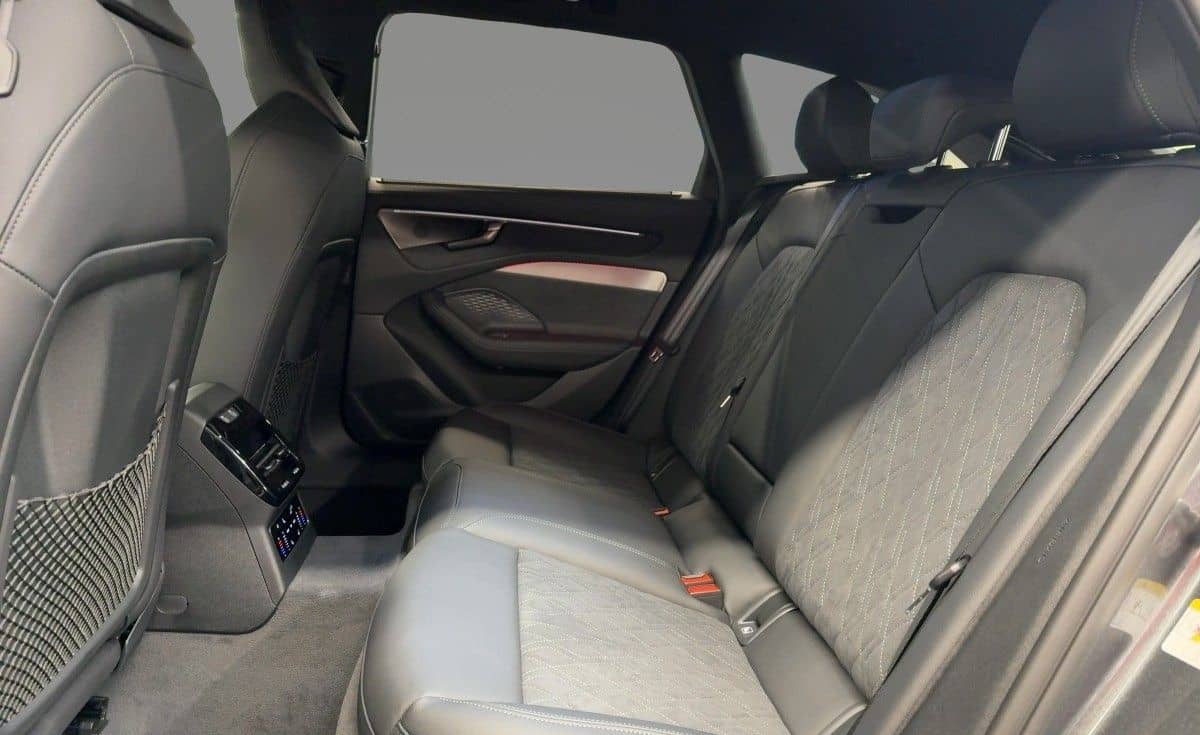 Audi A6 Avant TDI quattro 220 kW S tronic foto 9