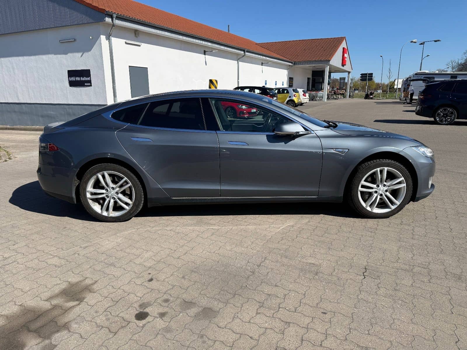 Tesla Model S 85+Klima+Panorama+Free  Supercharging+ foto 6