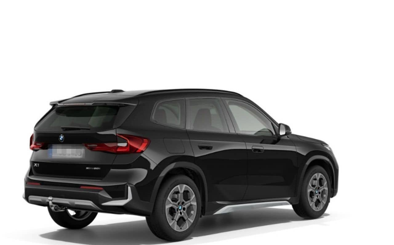 BMW X1 sDrive20i xLine AHK,AdLED,Kamera,KomZU,Live+ foto 3