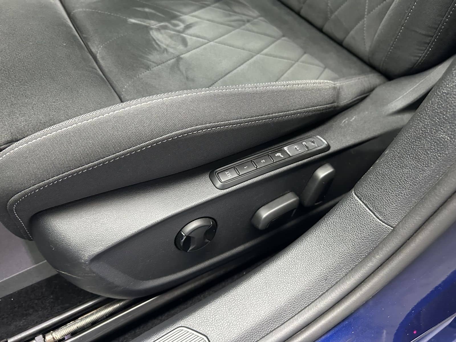 Volkswagen Golf Style eTSI*1stEDITION*ACC*Pano*LED*Navi* foto 14