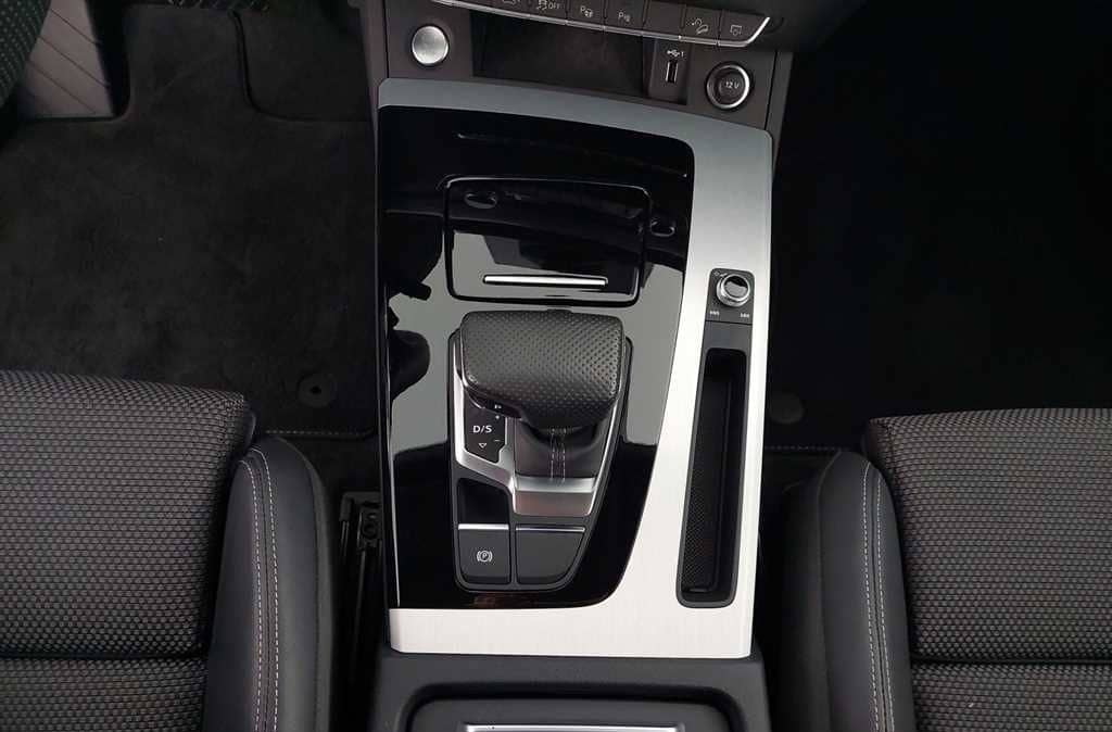 Audi Q5 advanced 50 2.0 TFSI e quattro S-tronic LED foto 16