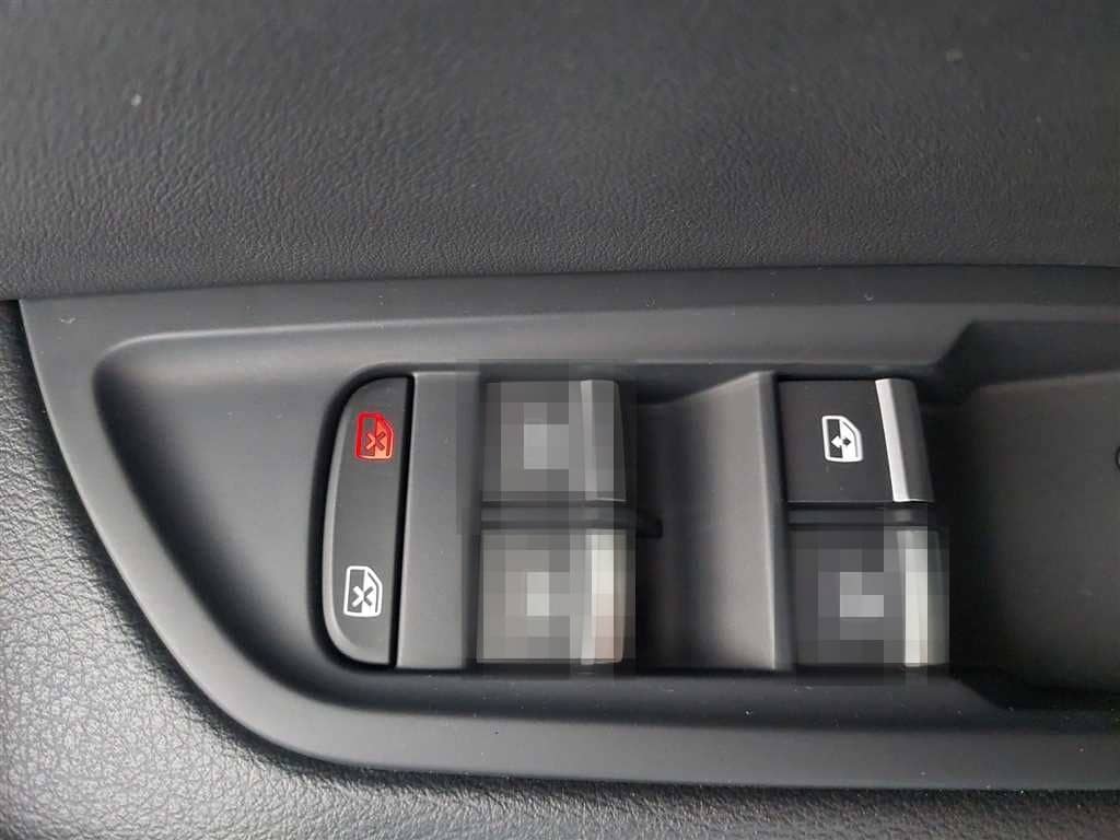 Audi Q5 advanced 50 2.0 TFSI e quattro S-tronic LED foto 17