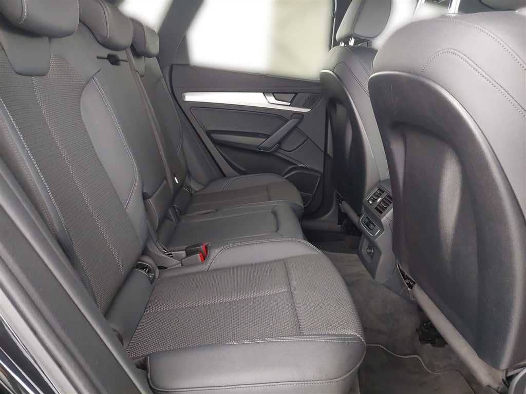 Audi Q5 advanced 50 2.0 TFSI e quattro S-tronic LED foto 22