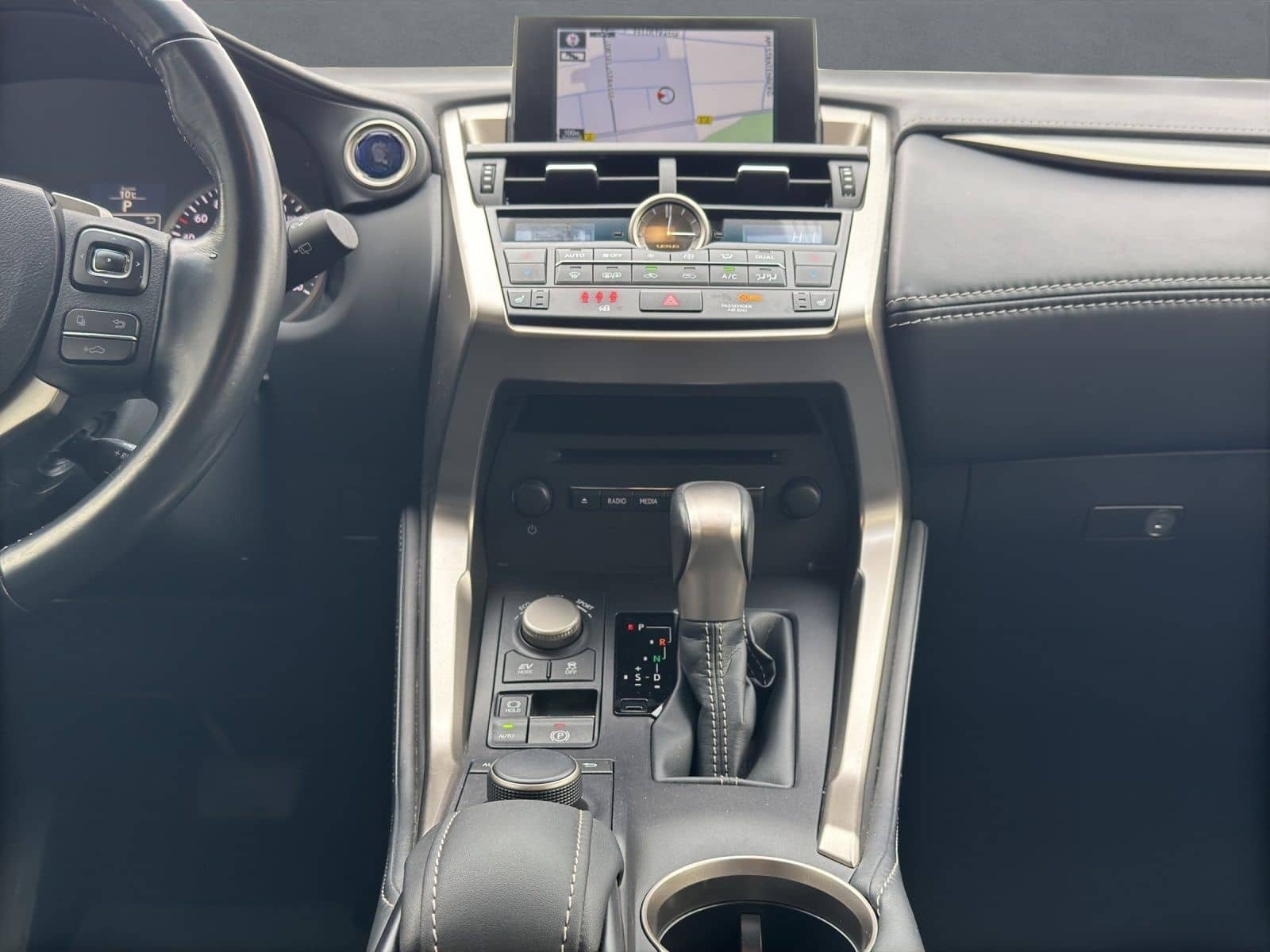 Lexus NX 300 h*4x4*EXECUTIVE*AHK*ALLW.* 15J-GARANTIE foto 13