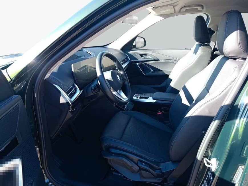BMW X1 sDrive20i Aut. xLine LED* Head-Up* foto 11