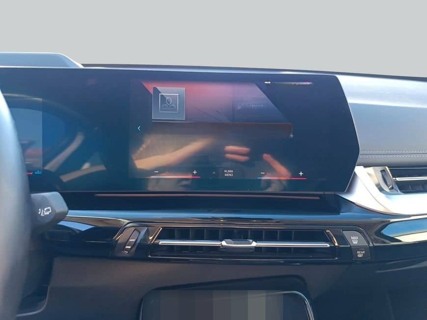 BMW X1 sDrive20i Aut. xLine LED* Head-Up* foto 20